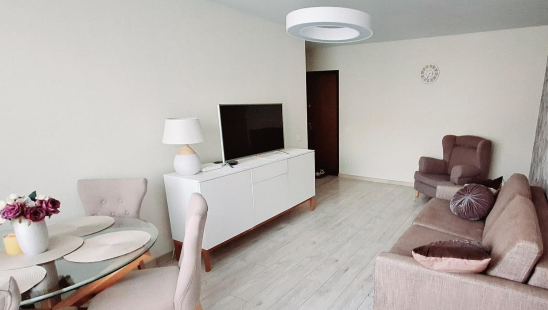 Apartment Next To Cathedral Of Saints Peter & Paul Siauliai  Exterior photo